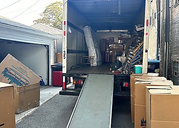 3 Best Moving Companies in Chicago, IL - Expert Recommendations