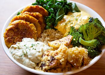 Des Moines Vegetarian Restaurants New World Kitchen