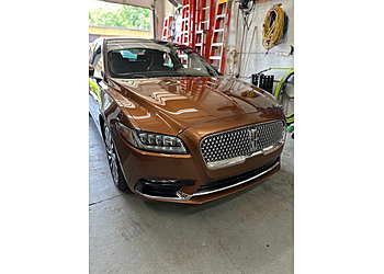 New ronin auto detailing - Grand Rapids, MI Auto Detailing Services - Service Image