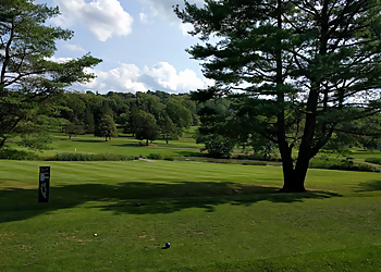 Newton Commonwealth Golf Course - Cambridge, MA Golf Courses - Sightseeing Image