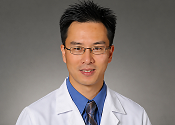 Nhat Q Nguyen M.D - KAISER PERMANENTE Nhat Q Nguyen M.D - Fontana, CA Pain Management Doctors - Doctor Portrait Image