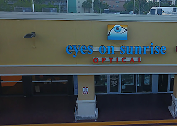 Fort Lauderdale Eye Doctors Nicholas Rashid, OD - EYES ON SUNRISE