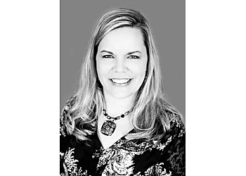 Nichole Cauwels, DDS - DESIGNER DENTISTRY & SMILES SIOUX FALLS Sioux Falls Cosmetic Dentists image 1