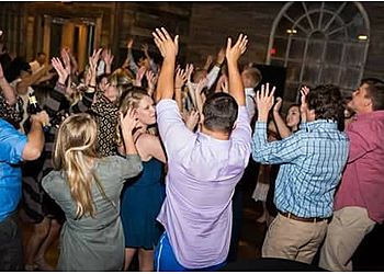 Shreveport Djs Nick Huston DJ Services