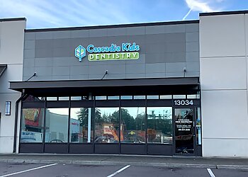 Kent Kids Dentists Nick Raklios, DDS - CASCADIA KIDS DENTISTRY