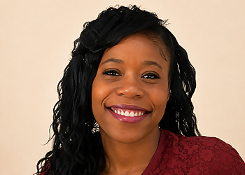 Nicole Noble, PsyD - Peoria, IL Psychologists - Doctor Portrait Image