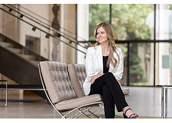 Nikki Moore Photography Nikki Moore Photography - Lincoln, NE Commercial Photographers - Service Image