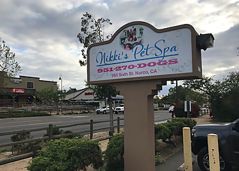 Nikkis Pet Spa Riverside Pet Grooming image 1