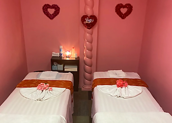 Niu Niu Foot Spa - Fort Worth, TX Massage Therapy - Hospital Interior Image