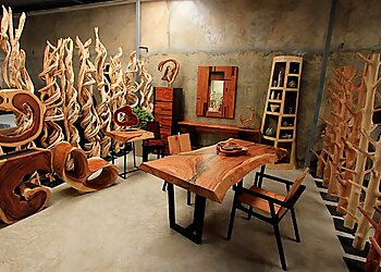 Hollywood Furniture Stores Noble & Rustic Furniture