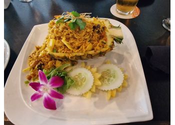 Noi Thai Cuisine Honolulu Thai Restaurants