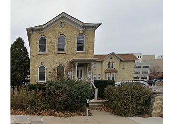 Milwaukee Employment Lawyers Nola J. Hitchcock Cross - CROSS LAW FIRM, S.C.