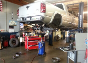 Nolan's Auto Service - Fullerton, CA Car Repair Shops - Business Interior Image