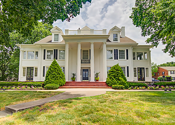 Nolia on the Hill Independence Apartments For Rent image 1