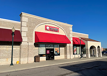 Noodles and Company Olathe - Olathe, KS Italian Restaurants - Restaurant Exterior Image