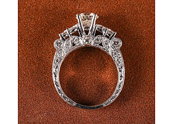 Nouri's Jewelry - Paterson, NJ Jewelry - Sample Image