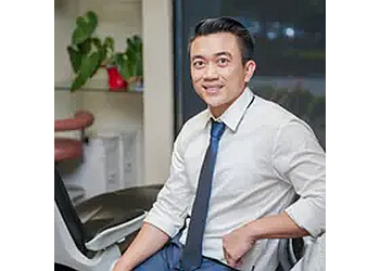 Novan Nguyen, DDS - SMILE 32 DENTAL