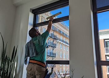 Nowak Window Cleaning - Norfolk, VA Window Cleaners - Maintenance Service Image