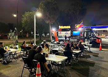 OK FOOD - Hollywood, FL Food Trucks - Table Setup Image