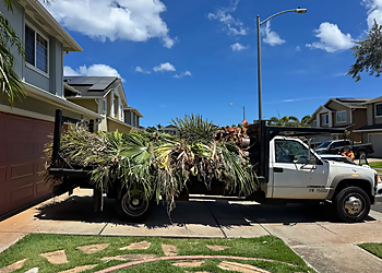 Oahu Tree Trimming and Removal Experts Oahu Tree Trimming and Removal Experts - Honolulu, HI Tree Services - Service Vehicle Image