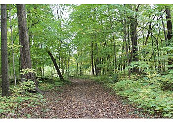 Aurora Hiking Trails Oakhurst Forest Preserve