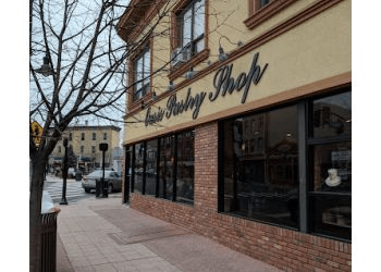 Elizabeth Cakes Oasis Pastry Shop