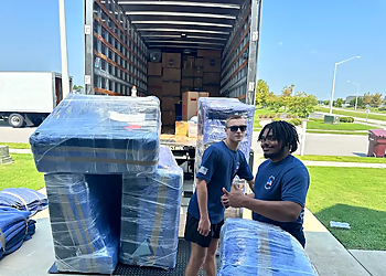 Off Load Moving Chesapeake - Chesapeake, VA Moving Companies - Service Team Image