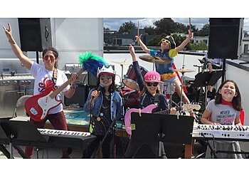 Seattle Music Schools Off the Wall School of Music