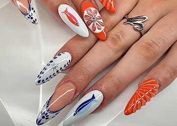 Oh La La Nail Spa  Elgin Nail Salons image 1