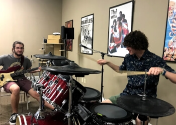 Oklahoma Music Academy - Tulsa, OK Music Schools - Performance Image