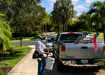 Olaf's Window Cleaning - Port St Lucie, FL Window Cleaners - Service Vehicle Image