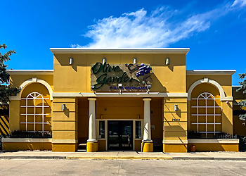 Lakewood Italian Restaurants Olive Garden Italian Kitchen Lakewood