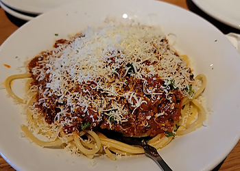 Olive Garden Italian Kitchen Oxnard Oxnard Italian Restaurants image 1