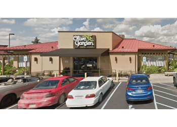 Olive Garden Italian Restaurant Grand Rapids - Grand Rapids, MI Italian Restaurants - Restaurant Exterior Image