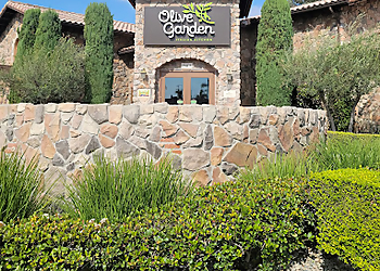 Huntington Beach Italian Restaurants Olive Garden Italian Restaurant Huntington Beach