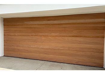 On Rails Garage Doors Inc Long Beach Garage Door Repair On Rails Garage Doors Inc