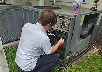 One Hour Heating & Air Conditioning Clarksville - Clarksville, TN Hvac Services - Repair Process Image