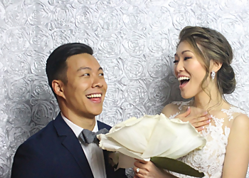 Fontana Photo Booth Companies One Touch Photo Booth