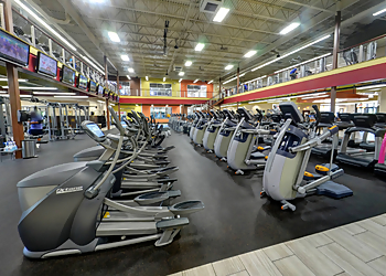 Chesapeake Gyms Onelife Fitness Chesapeake