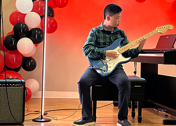 Onstage School of Music - Charlotte, NC Music Schools - Practice Image