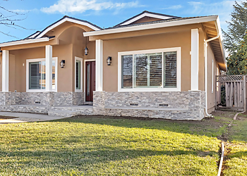 Orange Home Builders Orange Home Builders - Newport Beach, CA Home Builders - Project Image