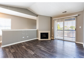 Aurora Apartments For Rent Orchard Village Apartments