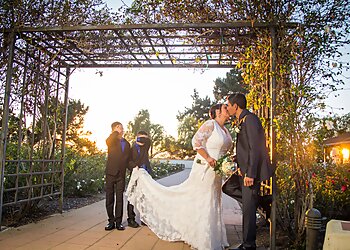 Oxnard Wedding Photographers Oscar's Photography & Video