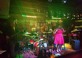 Alexandria Night Clubs O'shaughnessy's Pub and Stage Door Deli