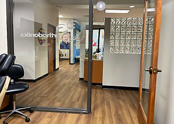 Peoria Orthodontists Ousama El-Hillal, DMD - E&S ORTHODONTICS