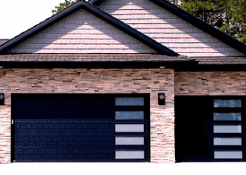 3 Best Garage Door Repair in Cedar Rapids, IA - Expert Recommendations