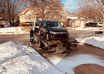 Overland Tow Service - Overland Park, KS Towing Companies - Service Image