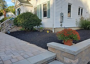 Bridgeport Landscaping Companies PJ's Landscape & Design LLC