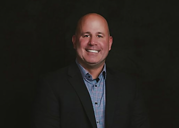 Pacific Preferred Insurance - Oxnard, CA Insurance Agents - Professional Portrait Image