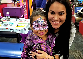 Paint 2 Smile Elizabeth Face Painting image 1